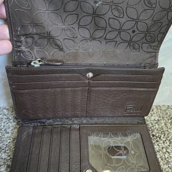 Vintage Fossil Dark Brown Leather Wallet - Picture 5 of 8